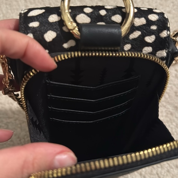 Thacker Black Gold Chain Crossbody - Phone/ Wallet Bag in Great Condition - Picture 4 of 5